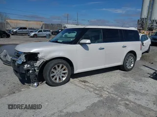 2009 Ford Flex SEL with VIN 2FMEK62C49BB02371, listed as a IAAI auction lot 41780212 with 194,522 mi miles. Bid and sale history available at carsss.com. Image 2.