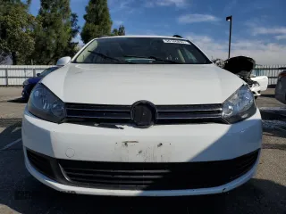 2014 Volkswagen Jetta SportWagen TDI w/Sunroof & Nav with VIN 3VWPL7AJ3EM628142, listed as a Copart auction lot 50186895 with 88,377 mi miles and Clean Title. Bid and sale history available at carsss.com. Image 5.