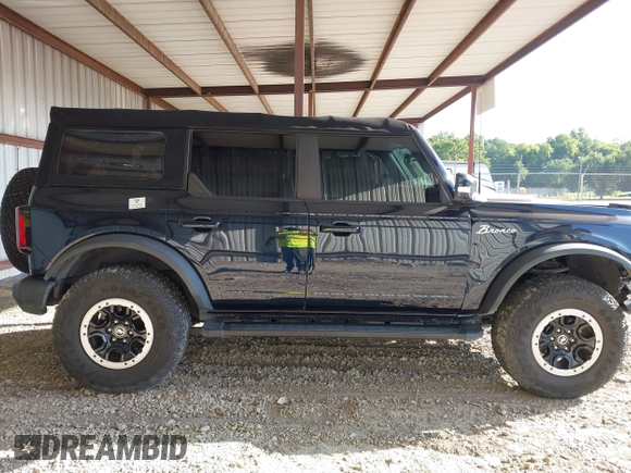 2021 Ford Bronco z VIN 1FMEE5DP2MLA89419, wystawiony jako IAAI lot #42846095 z przebiegiem 44 167 mil mil oraz . Historia ofert i sprzedaży dostępna na DreamBid. Obrazek 13.