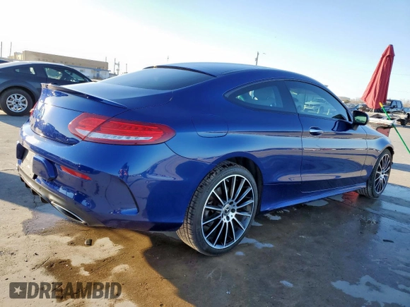 2018 Mercedes-Benz C 300 z VIN WDDWJ4JB2JF744766, wystawiony jako Copart lot #46121835 z przebiegiem 75 781 mil mil oraz Szkoda całkowita • Salvage title. Historia ofert i sprzedaży dostępna na DreamBid. Obrazek 3.
