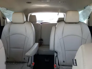 2019 Buick Enclave Essence with VIN 5GAERBKW5KJ204767, listed as a Copart auction lot 53698565 with 61,637 mi miles and Clean Title. Bid and sale history available at DreamBid. Image 10.