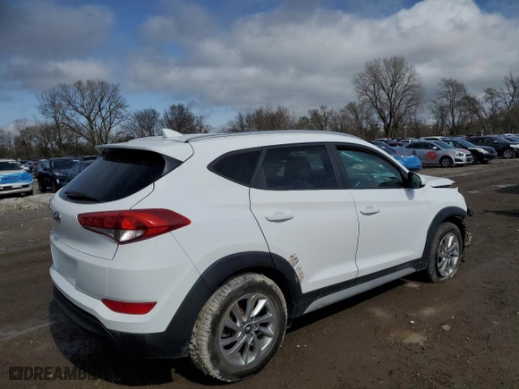 2018 Hyundai Tucson SEL with VIN KM8J33A4XJU714805, listed as a Copart auction lot 51388195 with 104,652 mi miles and Salvage Title. Bid and sale history available at carsss.com. Image 3.