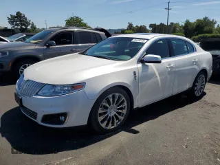 2012 Lincoln MKS z VIN 1LNHL9ERXCG807512, wystawiony jako Copart lot #56426875 z przebiegiem 50 193 mil mil oraz Szkoda całkowita • Salvage title. Historia ofert i sprzedaży dostępna na DreamBid. Obrazek 1.