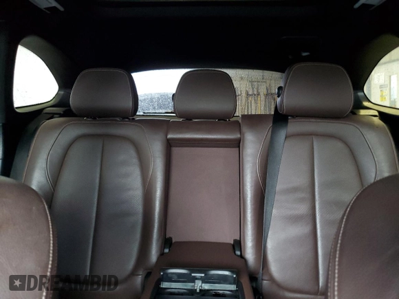 2017 BMW X1 xDrive28i z VIN WBXHT3Z39H4A57395, wystawiony jako Copart lot #56357845 z przebiegiem Nie podano mil oraz Szkoda całkowita • Salvage title. Historia ofert i sprzedaży dostępna na DreamBid. Obrazek 10.