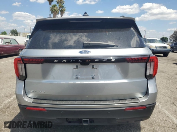 2025 Ford Explorer Active with VIN 1FMUK7DH9SGA20466, listed as a Copart auction lot 56994125 with 6,176 mi miles and Salvage title. Bid and sale history available at DreamBid. Image 6.