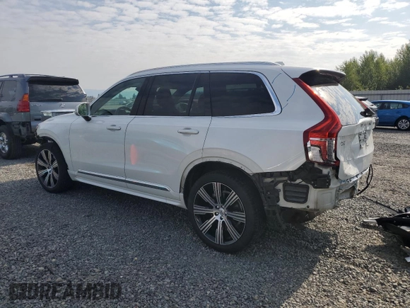 2022 Volvo XC90 Inscription with VIN YV4A22PL8N1813921, listed as a Copart auction lot 62030985 with 35,911 mi miles and Salvage title. Bid and sale history available at DreamBid. Image 2.