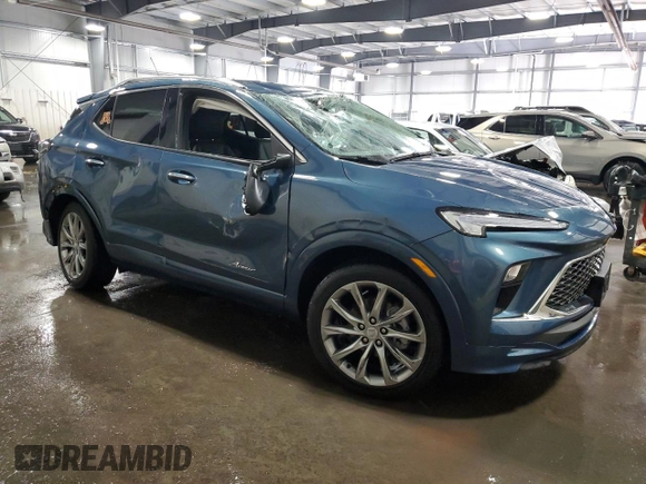 2024 Buick Encore GX Avenir с VIN KL4AMFSL0RB062609, выставлен на аукционе Copart как лот 75901274 с пробегом 9 972 миль миль и Списание • Salvage title. История ставок и продаж доступна на DreamBid. Изображение 4.