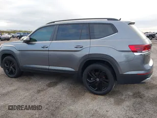 2022 Volkswagen Atlas 3.6L V6 SE w/Technology with VIN 1V2KR2CA5NC512646, listed as a IAAI auction lot 40502051 with 1 mi miles. Bid and sale history available at carsss.com. Image 14.