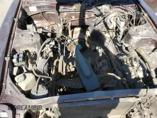 1983 Datsun 280ZX z VIN JN1HZ04S8DX568629, wystawiony jako Copart lot #71850514 z przebiegiem Nie podano mil oraz Szkody całkowita. Historia ofert i sprzedaży dostępna na DreamBid. Obrazek 11.