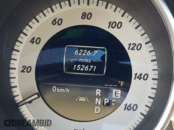 2012 Mercedes-Benz CLS 550 with VIN WDDLJ7DB0CA048424, listed as a IAAI auction lot 42587502 with 152,671 mi miles and . Bid and sale history available at DreamBid. Image 16.