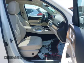 2024 Mercedes-Benz GLS 450 с VIN 4JGFF5KE2RB133841, выставлен на аукционе IAAI как лот 41971284 с пробегом 16 359 миль миль и . История ставок и продаж доступна на DreamBid. Изображение 5.