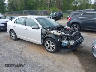2012 Ford Fusion SE z VIN 3FAHP0HAXCR348913, wystawiony jako IAAI lot #42111148 z przebiegiem 165 957 mil mil oraz . Historia ofert i sprzedaży dostępna na DreamBid. Obrazek 1.