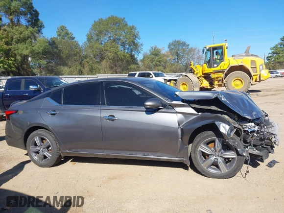 2019 Nissan Altima SL with VIN 1N4BL4EW3KC191988, listed as a IAAI auction lot 40833199 with 73,234 mi miles and . Bid and sale history available at carsss.com. Image 14.