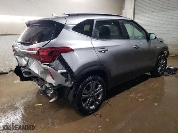 2023 Kia Seltos S with VIN KNDEUCAA9P7438407, listed as a Copart auction lot 46424445 with 42,183 mi miles and Salvage Title. Bid and sale history available at carsss.com. Image 3.