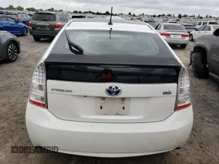 2011 Toyota Prius I with VIN JTDKN3DU0B0250849, listed as a Copart auction lot 53003945 with 253,985 mi miles and Clean Title. Bid and sale history available at DreamBid. Image 6.