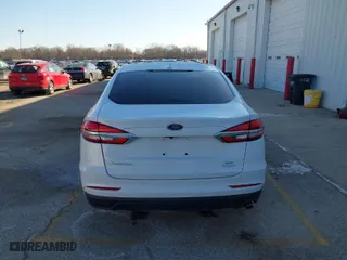 2020 Ford Fusion SE with VIN 3FA6P0HD6LR214403, listed as a IAAI auction lot 41536295 with 24,776 mi miles. Bid and sale history available at carsss.com. Image 16.
