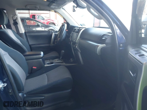 2021 Toyota 4Runner SR5 with VIN JTEMU5JR3M5933542, listed as a IAAI auction lot 41940744 with 68,462 mi miles and . Bid and sale history available at DreamBid. Image 5.