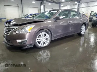 2014 Nissan Altima S with VIN 1N4BL3AP0EN257477, listed as a Copart auction lot 61360045 with 93,175 mi miles and Salvage title. Bid and sale history available at DreamBid. Image 1.