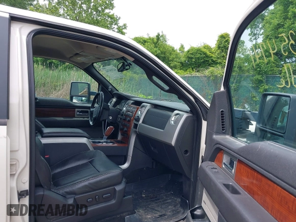 2009 Ford F-150 XL z VIN 1FTPW14V19FB19582, wystawiony jako IAAI lot #42354741 z przebiegiem 132 074 mil mil oraz . Historia ofert i sprzedaży dostępna na DreamBid. Obrazek 5.