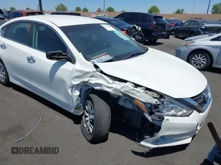 2017 Nissan Altima SR with VIN 1N4AL3AP0HN330976, listed as a IAAI auction lot 42378743 with 36,959 mi miles and . Bid and sale history available at DreamBid. Image 1.