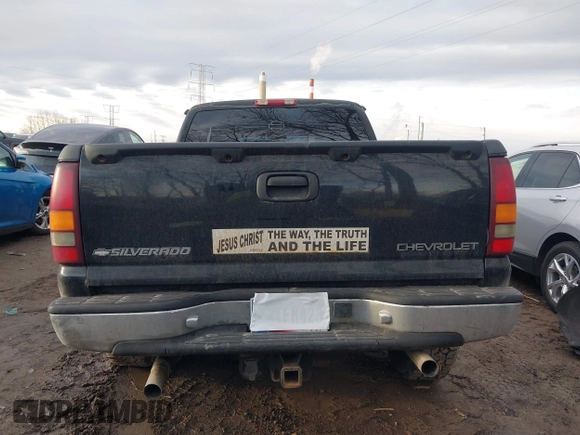 1999 Chevrolet Silverado 1500 LT with VIN 2GCEK19T6X1256127, listed as a IAAI auction lot 41747542 with 165,721 mi miles and . Bid and sale history available at DreamBid. Image 16.