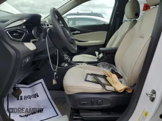 2022 Buick Encore GX Select z VIN KL4MMDS23NB142585, wystawiony jako Copart lot #59618615 z przebiegiem 3 880 mil mil oraz Szkoda całkowita • Salvage title. Historia ofert i sprzedaży dostępna na DreamBid. Obrazek 7.