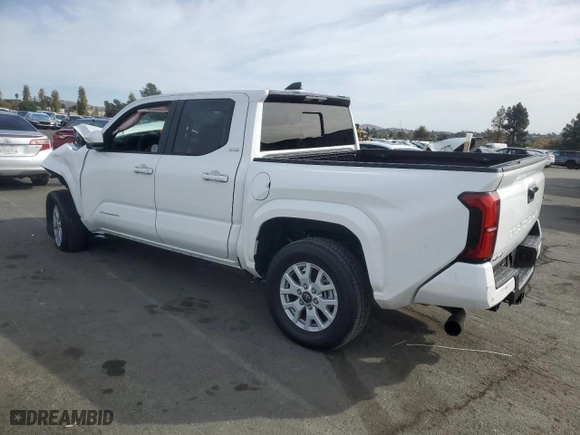 2024 Toyota Tacoma 4WD SR5 with VIN 3TYLB5JN9RT004528, listed as a Copart auction lot 79238574 with 11,414 mi miles and Salvage Title. Bid and sale history available at carsss.com. Image 2.