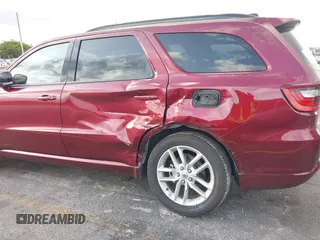 2024 Dodge Durango R/T Plus z VIN 1C4SDJCT1RC187866, wystawiony jako IAAI lot #41620255 z przebiegiem 23 790 mil mil oraz . Historia ofert i sprzedaży dostępna na DreamBid. Obrazek 6.