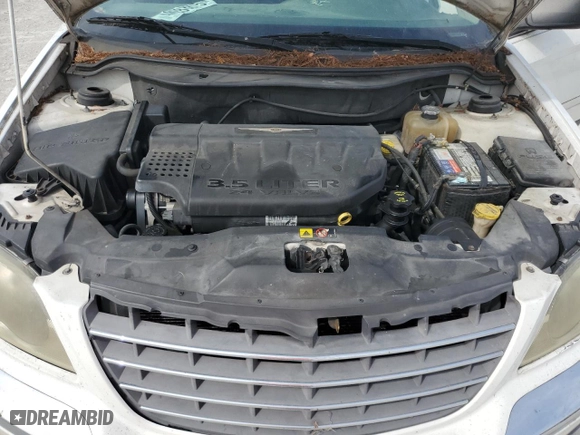 2006 Chrysler Pacifica Touring with VIN 2A4GM68436R902504, listed as a Copart auction lot 46276575 with 212,894 mi miles and Non Repairable. Bid and sale history available at carsss.com. Image 12.