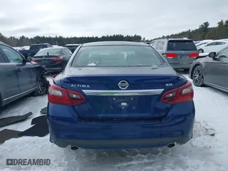 2018 Nissan Altima 2.5 SV with VIN 1N4AL3AP7JC106136, listed as a IAAI auction lot 41613144 with 91,178 mi miles. Bid and sale history available at carsss.com. Image 16.