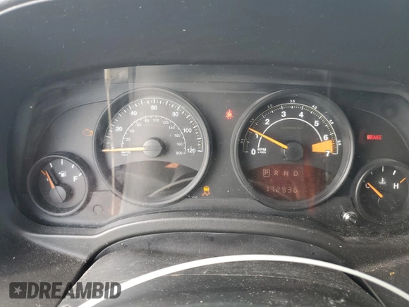 2016 Jeep Patriot Latitude with VIN 1C4NJPFA1GD810655, listed as a Copart auction lot 61093715 with 172,936 mi miles and Salvage title. Bid and sale history available at DreamBid. Image 9.