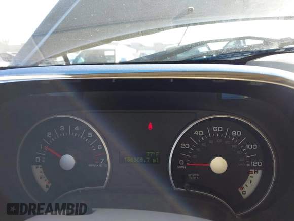 2007 Ford Explorer XLT с VIN 1FMEU73E77UB84443, выставлен на аукционе IAAI как лот 42813536 с пробегом 186 309 миль миль и . История ставок и продаж доступна на DreamBid. Изображение 7.