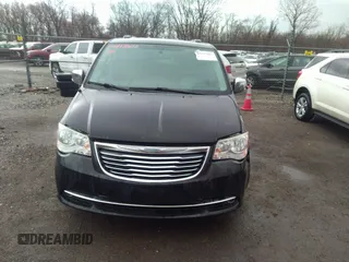 2015 Chrysler Town & Country Touring L with VIN 2C4RC1CG7FR539937, listed as a IAAI auction lot 41817807 with 158,400 mi miles and . Bid and sale history available at carsss.com. Image 12.