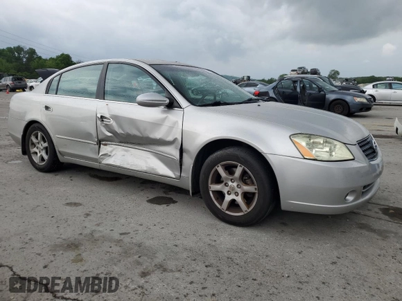 2005 Nissan Altima 2.5 z VIN 1N4AL11E05C272765, wystawiony jako Copart lot #53032625 z przebiegiem 31 584 mil mil oraz Czysty tytuł • Clean title. Historia ofert i sprzedaży dostępna na DreamBid. Obrazek 4.