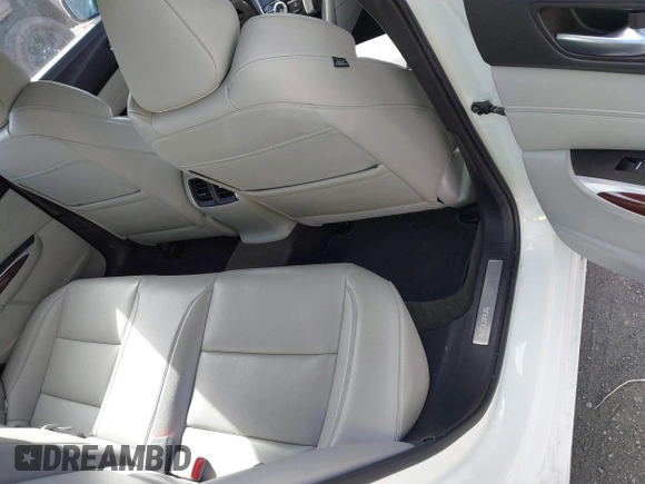 2016 Acura TLX V6 with VIN 19UUB2F30GA006203, listed as a IAAI auction lot 41489757 with 37,403 mi miles. Bid and sale history available at carsss.com. Image 8.