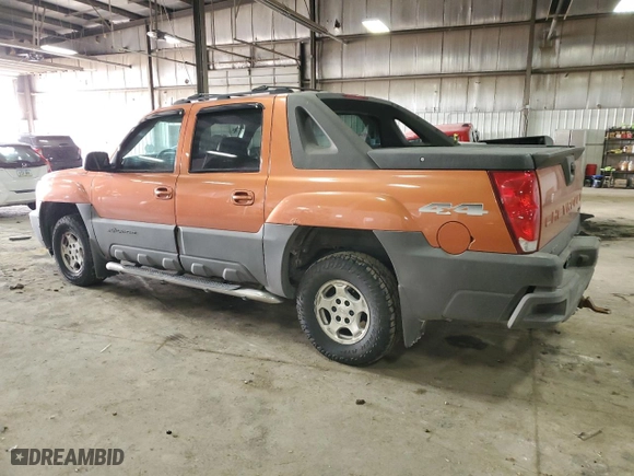 2004 Chevrolet Avalanche Z71 with VIN 3GNEK12T54G216464, listed as a Copart auction lot 46102235 with 184,803 mi miles and Salvage Title. Bid and sale history available at carsss.com. Image 2.