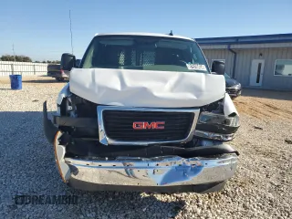 2022 GMC Savana Cargo Van with VIN 1GTW7AFP8N1231004, listed as a Copart auction lot 81510434 with 15,698 mi miles and Clean Title. Bid and sale history available at carsss.com. Image 5.