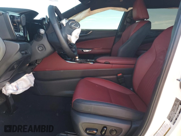 2025 Lexus NX 350 Premium with VIN JTJGGCEZ9S5010385, listed as a Copart auction lot 46846485 with 5,606 mi miles and Salvage title. Bid and sale history available at DreamBid. Image 7.