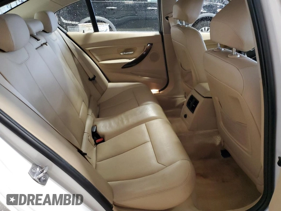 2015 BMW 3 Series 328i with VIN WBA3A5C58FF607345, listed as a Copart auction lot 58161395 with 33,011 mi miles and Salvage title. Bid and sale history available at DreamBid. Image 10.