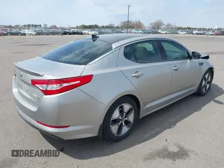 2013 Kia Optima EX with VIN KNAGM4AD2D5055566, listed as a IAAI auction lot 42057700 with 86,995 mi miles and . Bid and sale history available at carsss.com. Image 4.
