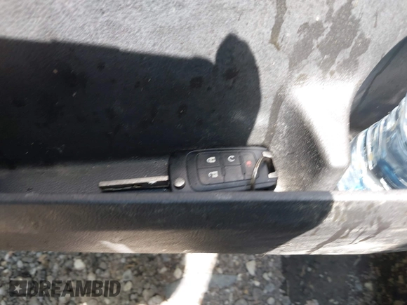 2014 GMC Terrain SLE with VIN 2GKFLWE39E6256955, listed as a IAAI auction lot 42458032 with Not provided miles and . Bid and sale history available at DreamBid. Image 11.