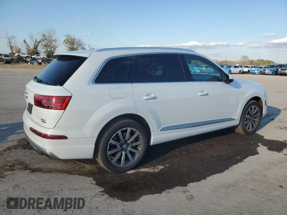 2017 Audi Q7 Premium Plus with VIN WA1LAAF71HD024116, listed as a Copart auction lot 47060785 with 97,808 mi miles and Salvage Title. Bid and sale history available at carsss.com. Image 3.