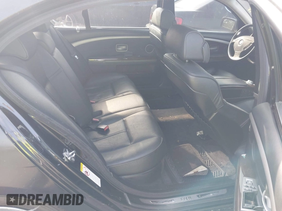 2008 BMW 7 Series 750Li z VIN WBAHN83518DT86472, wystawiony jako IAAI lot #42261898 z przebiegiem 175 875 mil mil oraz . Historia ofert i sprzedaży dostępna na DreamBid. Obrazek 8.