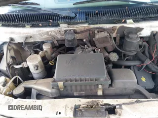 2002 Chevrolet Astro Cargo with VIN 1GCDM19X52B148289, listed as a IAAI auction lot 41975772 with Not Provided miles. Bid and sale history available at carsss.com. Image 10.