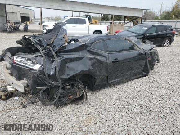 2016 Chevrolet Camaro 1SS z VIN 1G1FE1R72G0130558, wystawiony jako Copart lot #50904695 z przebiegiem Nie podano mil oraz Szkoda całkowita • Salvage title. Historia ofert i sprzedaży dostępna na DreamBid. Obrazek 3.
