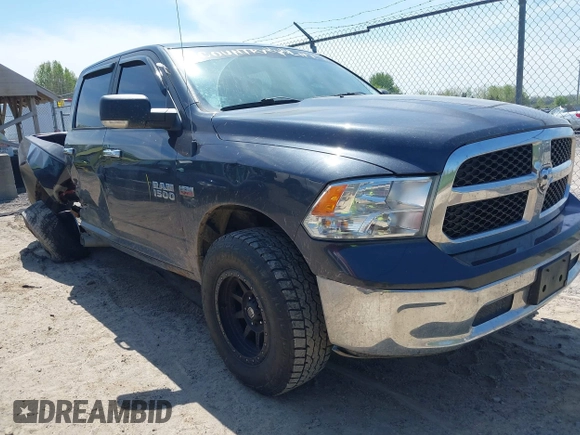 2017 Ram 1500 Big Horn z VIN 1C6RR7LT2HS677912, wystawiony jako IAAI lot #42198020 z przebiegiem 136 215 mil mil oraz . Historia ofert i sprzedaży dostępna na DreamBid. Obrazek 1.