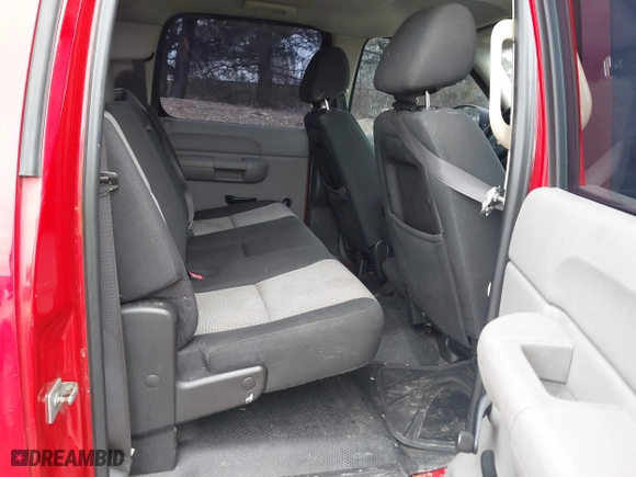 2007 Chevrolet Silverado 1500 LS with VIN 2GCEK13C771669957, listed as a IAAI auction lot 41469542 with 169,857 mi miles. Bid and sale history available at carsss.com. Image 8.