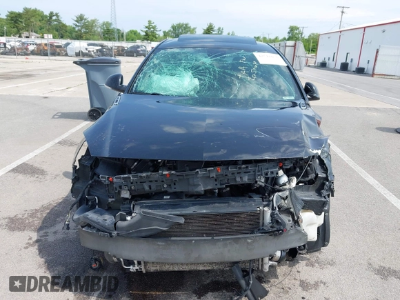 2015 Buick Regal Premium I z VIN 2G4GN5EX6F9292489, wystawiony jako IAAI lot #42541070 z przebiegiem 195 892 mil mil oraz . Historia ofert i sprzedaży dostępna na DreamBid. Obrazek 12.