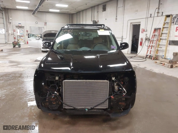 2005 Saturn VUE with VIN 5GZCZ63425S862215, listed as a IAAI auction lot 41810175 with 159,577 mi miles. Bid and sale history available at carsss.com. Image 13.