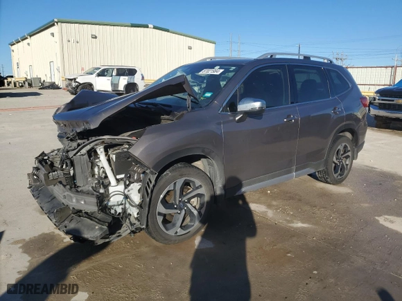 2022 Subaru Forester Touring with VIN JF2SKARC5NH508433, listed as a Copart auction lot 87021984 with 55,425 mi miles and Salvage Title. Bid and sale history available at carsss.com. Image 1.